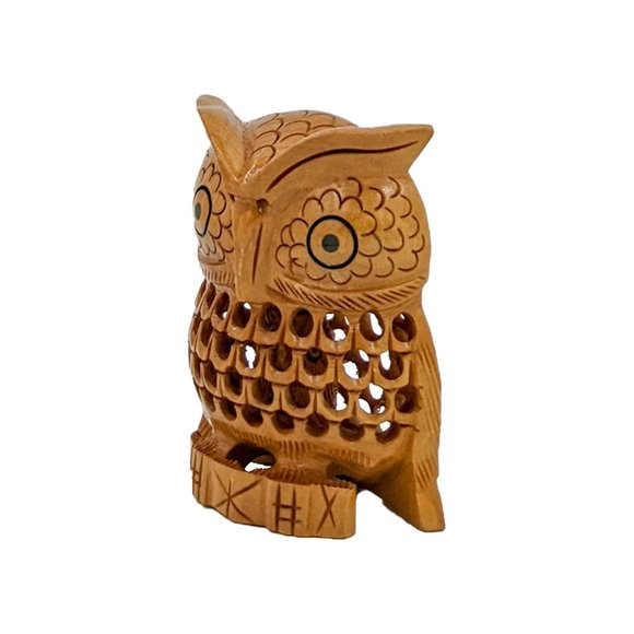 Handcrafted Wooden Jaali Owl Sitting (Set of 5) - Picture 3 of 4